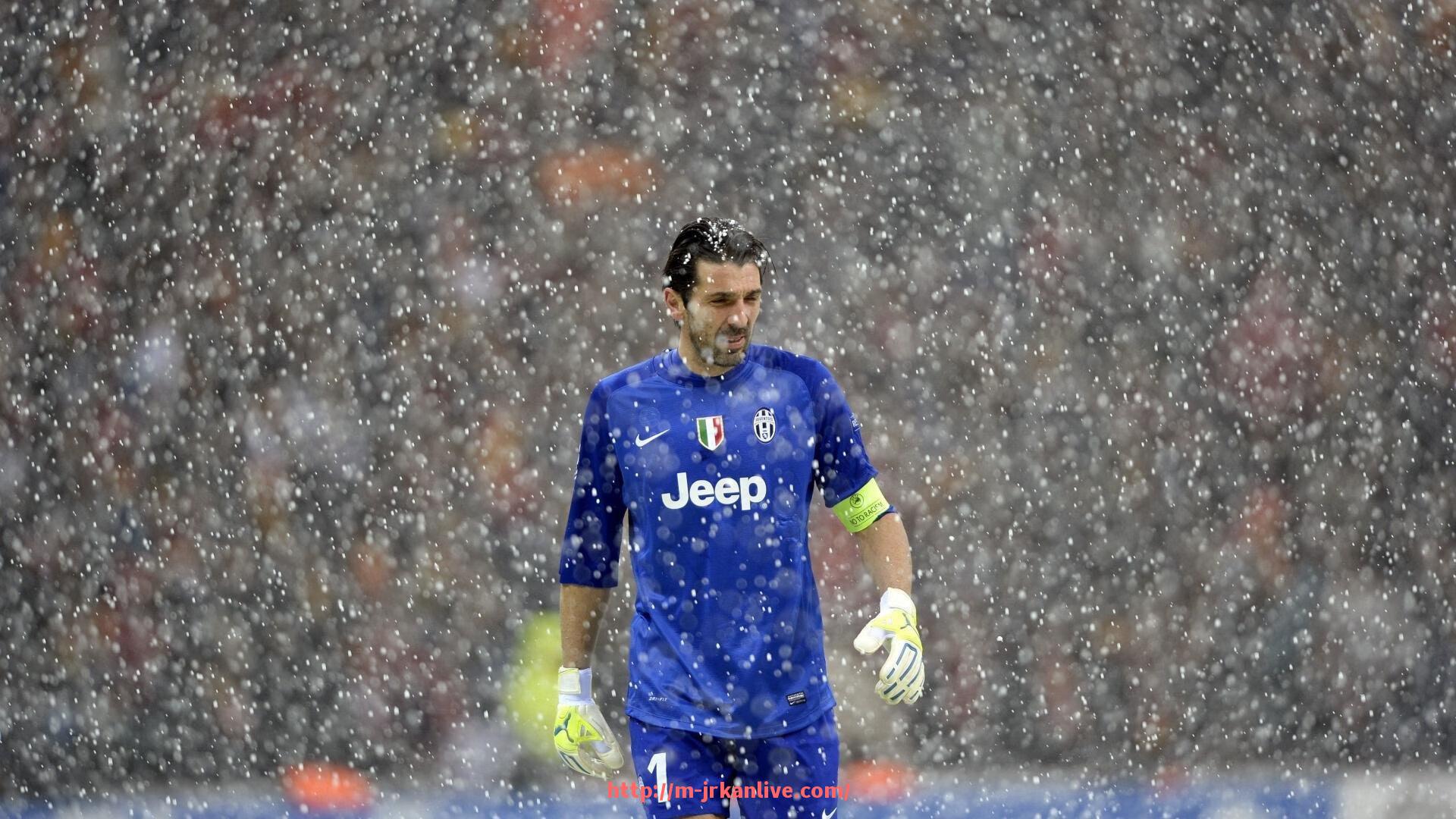 jrkan直播-中超联赛现场直播广州恒大对天津泰达关键比赛回顾